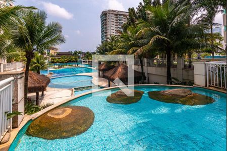 Apartamento para alugar com 81m², 2 quartos e 2 vagasÁrea comum - Piscina