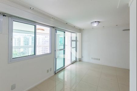 Apartamento para alugar com 81m², 2 quartos e 2 vagasSala