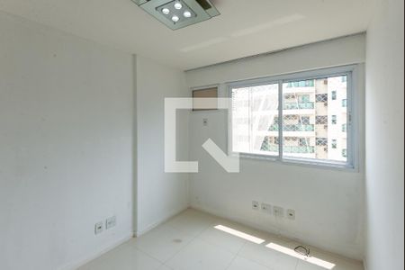 Apartamento para alugar com 81m², 2 quartos e 2 vagasQuarto 2 - Suíte