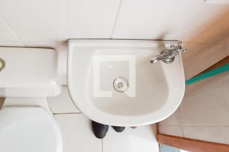 Casa à venda com 180m², 3 quartos e 2 vagasBanheiro de serviço