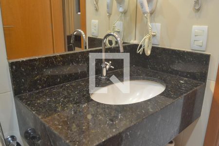 Studio para alugar com 33m², 1 quarto e 1 vaga Studio para alugar com 33m², 1 quarto e 1 vagaBanheiro