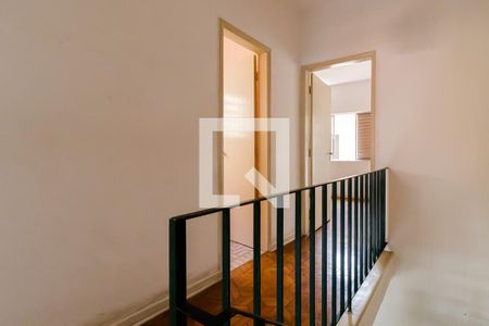 Corredor de casa à venda com 3 quartos, 150m² em Vila Moinho Velho, São Paulo