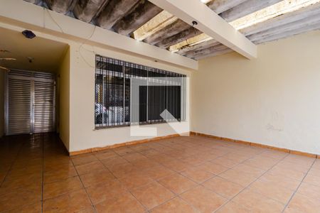 Casa à venda com 150m², 3 quartos e 2 vagasGaragem