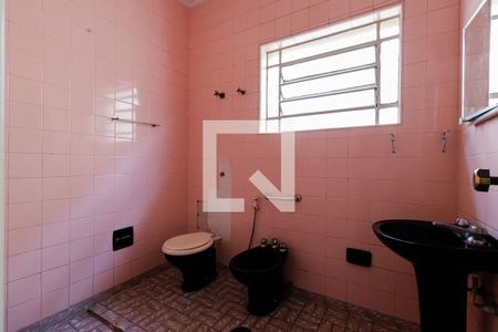 Casa à venda com 150m², 3 quartos e 2 vagasBanheiro 2