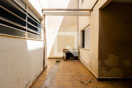 Casa à venda com 150m², 3 quartos e 2 vagasQuintal