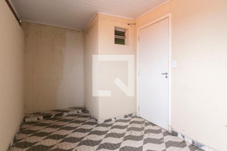 Casa à venda com 250m², 4 quartos e 1 vaga Casa à venda com 250m², 4 quartos e 1 vagaQuarto de Serviço