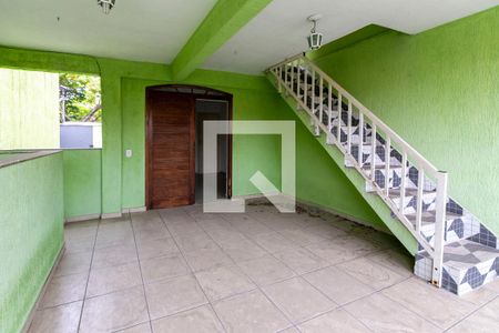 Casa à venda com 250m², 4 quartos e 1 vaga Casa à venda com 250m², 4 quartos e 1 vagaVaranda Quarto 3