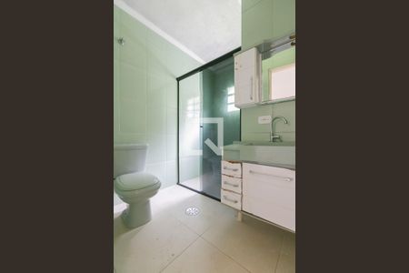 Casa à venda com 250m², 4 quartos e 1 vaga Casa à venda com 250m², 4 quartos e 1 vagaBanheiro