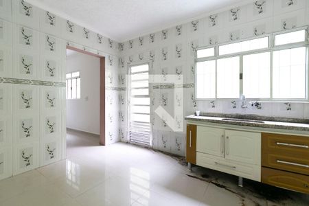 Casa à venda com 250m², 4 quartos e 1 vaga Casa à venda com 250m², 4 quartos e 1 vagaCozinha