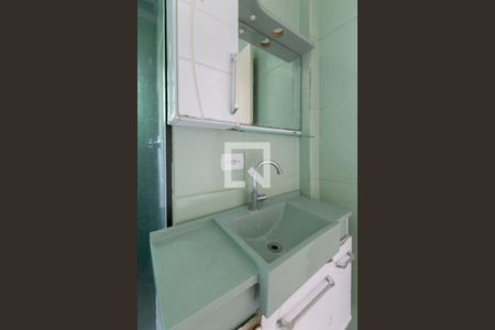 Casa à venda com 250m², 4 quartos e 1 vaga Casa à venda com 250m², 4 quartos e 1 vagaBanheiro