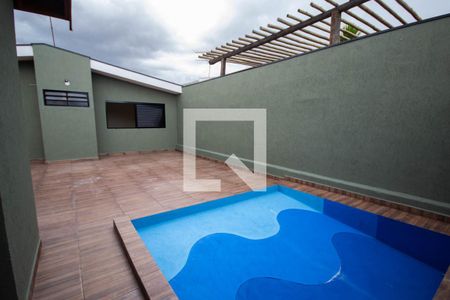 Casa para alugar com 135m², 2 quartos e 1 vaga Casa para alugar com 135m², 2 quartos e 1 vagaQuintal