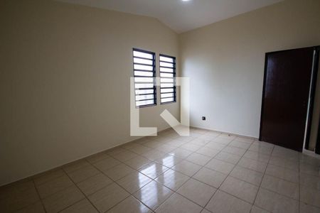 Casa para alugar com 135m², 2 quartos e 1 vaga Casa para alugar com 135m², 2 quartos e 1 vagaSala de estar