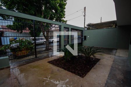 Casa para alugar com 135m², 2 quartos e 1 vaga Casa para alugar com 135m², 2 quartos e 1 vagaVaranda