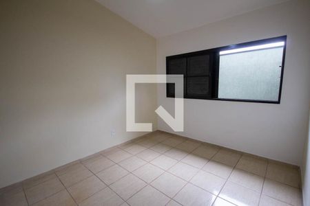 Casa para alugar com 135m², 2 quartos e 1 vaga Casa para alugar com 135m², 2 quartos e 1 vagaQuarto 1