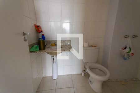 Apartamento à venda com 47m², 2 quartos e sem vaga Apartamento à venda com 47m², 2 quartos e sem vagaBanheiro