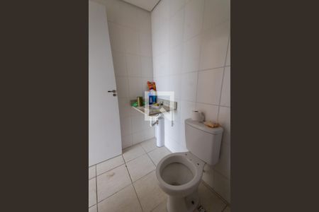 Apartamento à venda com 47m², 2 quartos e sem vaga Apartamento à venda com 47m², 2 quartos e sem vagaBanheiro