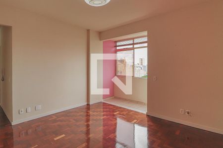 Sala de apartamento para alugar com 3 quartos, 78m² em Floresta, Belo Horizonte