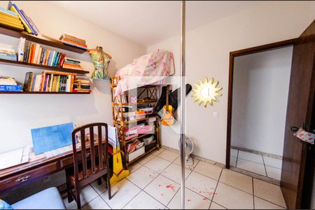 Quarto 2 de apartamento à venda com 3 quartos, 101m² em Caiçaras, Belo Horizonte