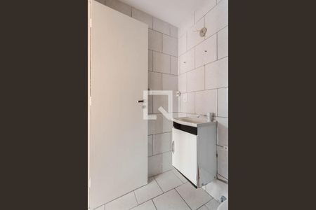 Banheiro de apartamento à venda com 1 quarto, 48m² em Cristo Redentor, Porto Alegre