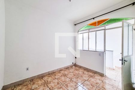 Sala de casa à venda com 2 quartos, 60m² em Piratininga, Belo Horizonte