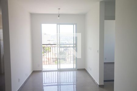 Sala de apartamento para alugar com 2 quartos, 49m² em Del Castilho, Rio de Janeiro