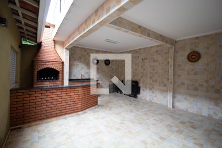 Casa à venda com 89m², 2 quartos e 3 vagas Casa à venda com 89m², 2 quartos e 3 vagasÁrea Externa