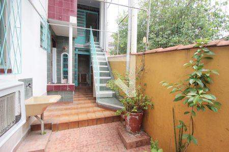 Casa para alugar com 200m², 2 quartos e sem vagaÁrea de Serviço