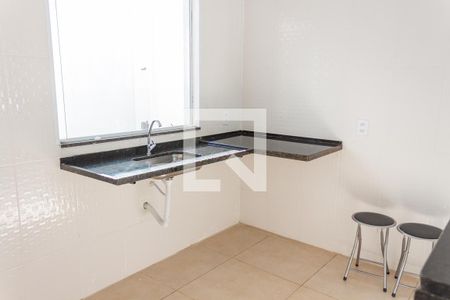 Casa para alugar com 58m², 2 quartos e 1 vagaCozinha