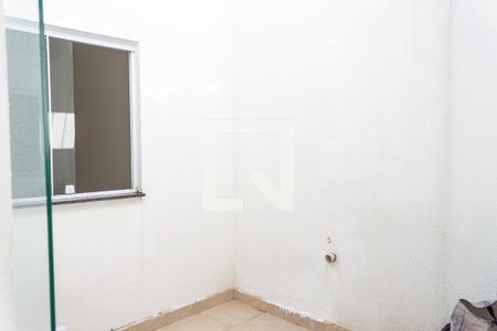 Casa para alugar com 58m², 2 quartos e 1 vagaÁrea de Serviço