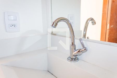 Casa para alugar com 58m², 2 quartos e 1 vagaBanheiro - torneira