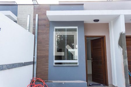 Casa para alugar com 58m², 2 quartos e 1 vagaFachada