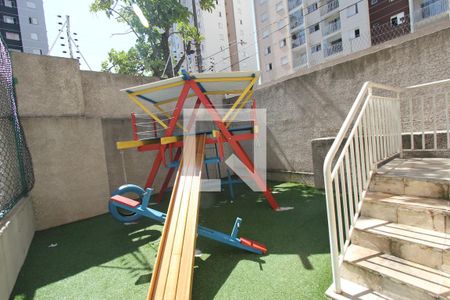 Apartamento para alugar com 60m², 2 quartos e 1 vagaÁrea comum - Playground