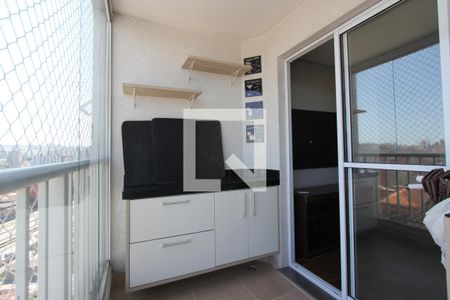 Apartamento para alugar com 60m², 2 quartos e 1 vagaSacada
