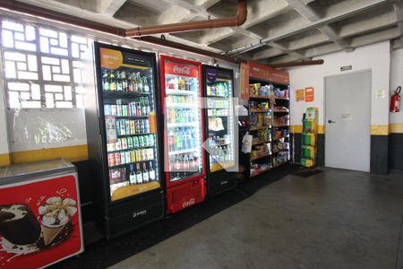 Apartamento para alugar com 60m², 2 quartos e 1 vagaMini Mercado