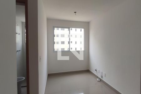 Sala de apartamento para alugar com 2 quartos, 43m² em Cidade São Mateus, São Paulo
