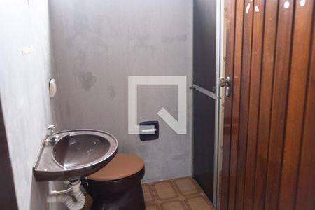 Casa para alugar com 650m², 4 quartos e 8 vagas Casa para alugar com 650m², 4 quartos e 8 vagas Banheiro