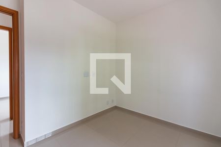 Quarto 2 de apartamento para alugar com 2 quartos, 46m² em Conceição, Osasco
