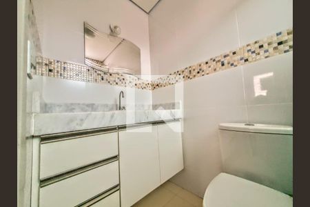 Banheiro da Suíte de apartamento à venda com 3 quartos, 97m² em Sagrada Família, Belo Horizonte