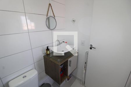 Banheiro de apartamento para alugar com 1 quarto, 35m² em Vila Graciosa, São Paulo