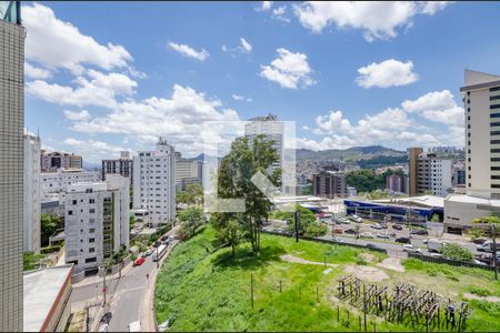 Apartamento à venda com 300m², 5 quartos e 4 vagas Apartamento à venda com 300m², 5 quartos e 4 vagasVaranda da Sala 3