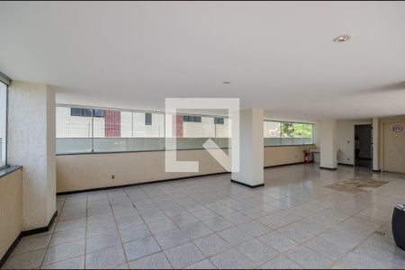 Apartamento à venda com 300m², 5 quartos e 4 vagas Apartamento à venda com 300m², 5 quartos e 4 vagasSalão de Festas