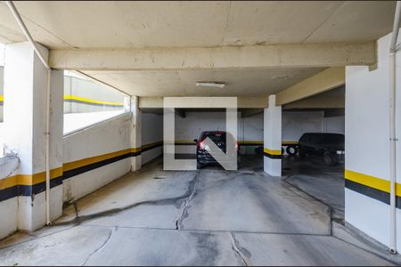 Apartamento à venda com 300m², 5 quartos e 4 vagas Apartamento à venda com 300m², 5 quartos e 4 vagasGaragem