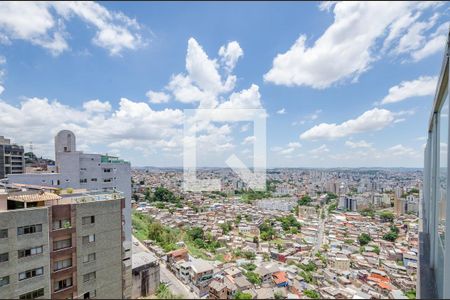 Apartamento à venda com 300m², 5 quartos e 4 vagas Apartamento à venda com 300m², 5 quartos e 4 vagasVaranda da Sala 4