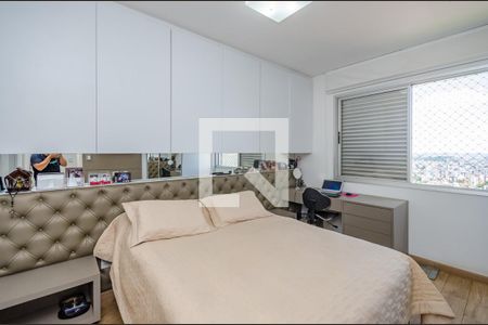 Apartamento à venda com 300m², 5 quartos e 4 vagas Apartamento à venda com 300m², 5 quartos e 4 vagasSuíte