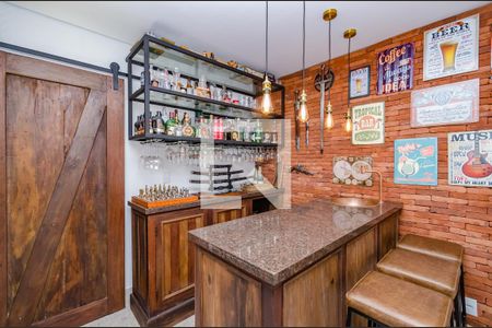 Apartamento à venda com 300m², 5 quartos e 4 vagas Apartamento à venda com 300m², 5 quartos e 4 vagasSala 2