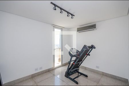 Apartamento à venda com 300m², 5 quartos e 4 vagas Apartamento à venda com 300m², 5 quartos e 4 vagasSala 4