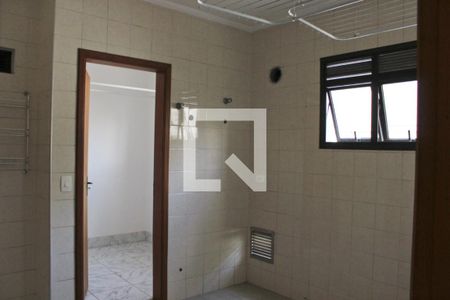 Apartamento para alugar com 162m², 4 quartos e 2 vagasÁrea de Serviço