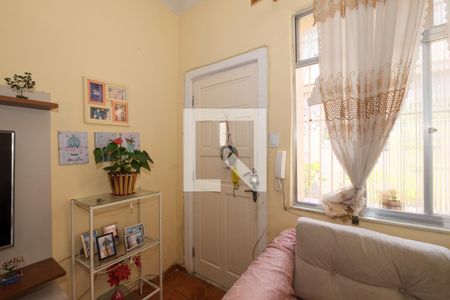 Entrada de casa à venda com 3 quartos, 99m² em Benfica, Rio de Janeiro