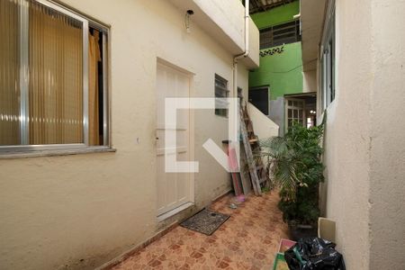 Casa à venda com 99m², 3 quartos e sem vagaQuintal
