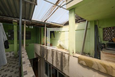 Casa à venda com 99m², 3 quartos e sem vagaQuintal